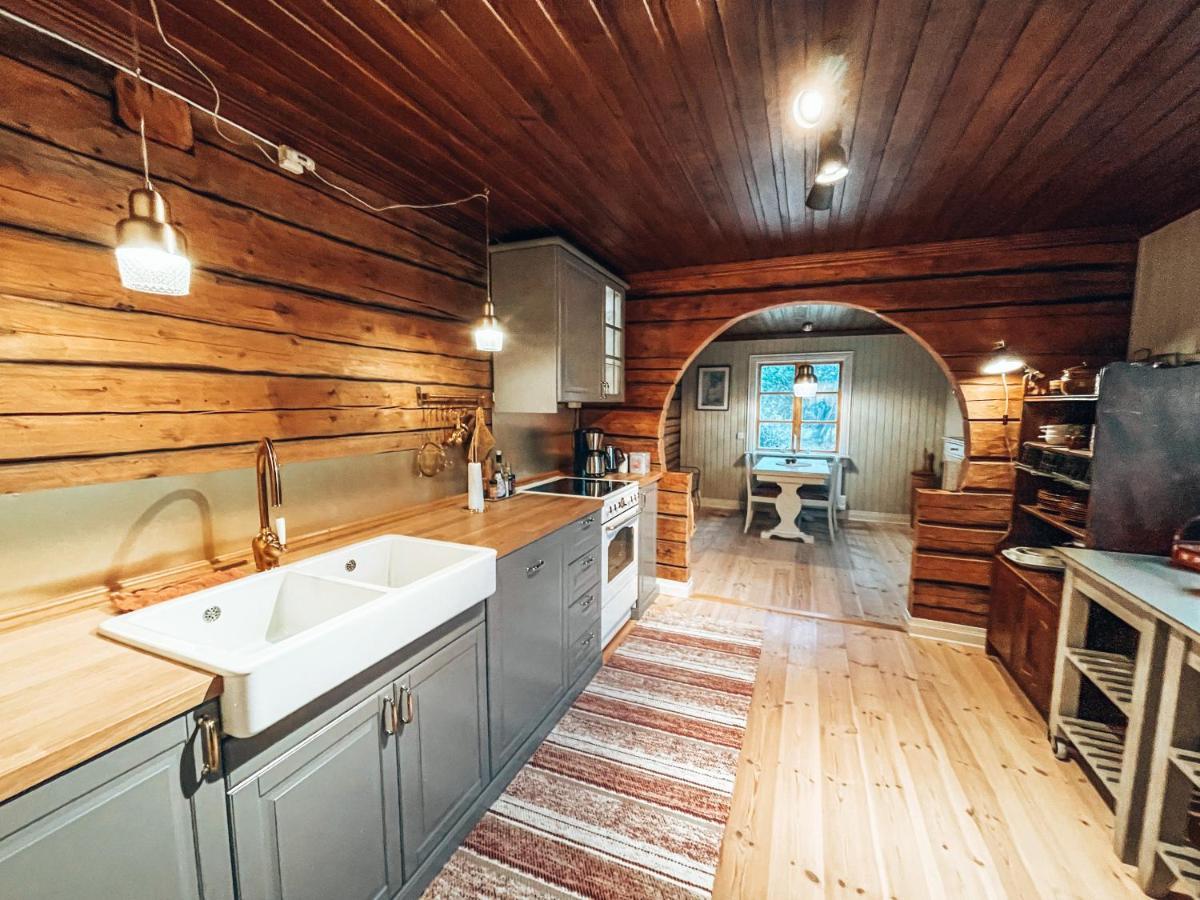 Taiga Forest Lodge イェリバレ エクステリア 写真