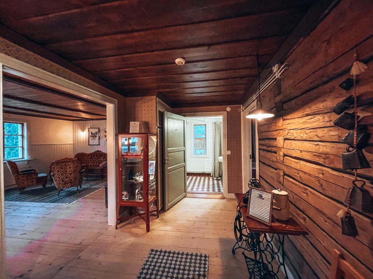 Taiga Forest Lodge イェリバレ エクステリア 写真
